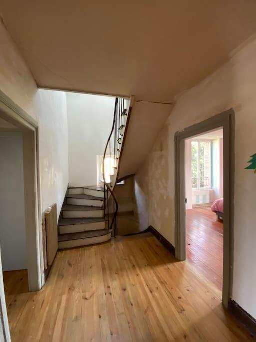 Maison Leocha Sablons-sur-Huisne Bagian luar foto